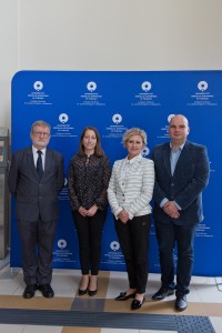 organizatorzy promocij Wydziału w obecności Dziekana. Kliknij, aby powiększyć zdjęcie.